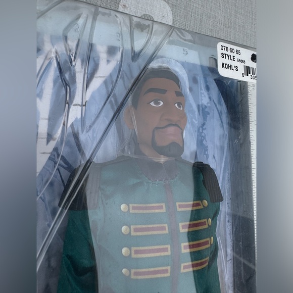 DISNEY ❄️Frozen TWO, Lieutenant Mattias🔥Brand New in BOX! - Picture 2 of 6